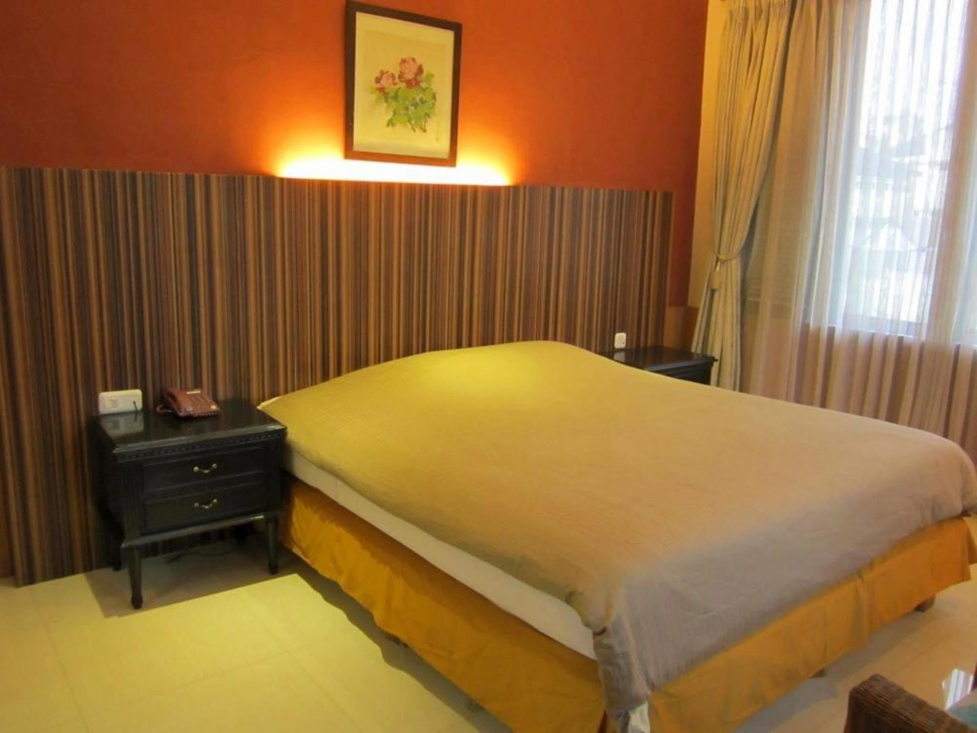 Hotel Progo Bandung Exteriör bild